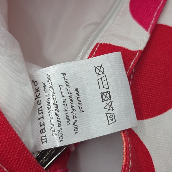 Marimekko Pink and Red Floral Bag - Picture 7 of 7